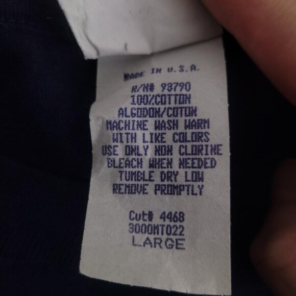 Vintage 90s Christmas holiday party The Misters Novel Teez shirt - Picture 4 of 5